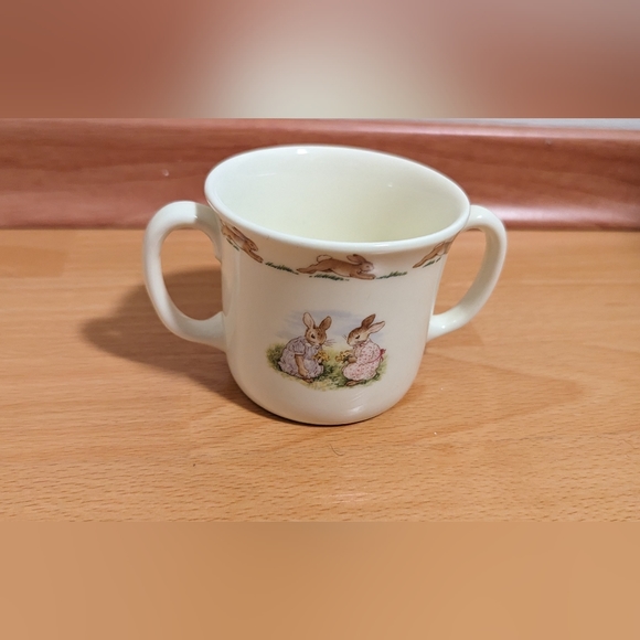 Royal Doulton Bunnykins Mug with Double Handles - Picture 2 of 5